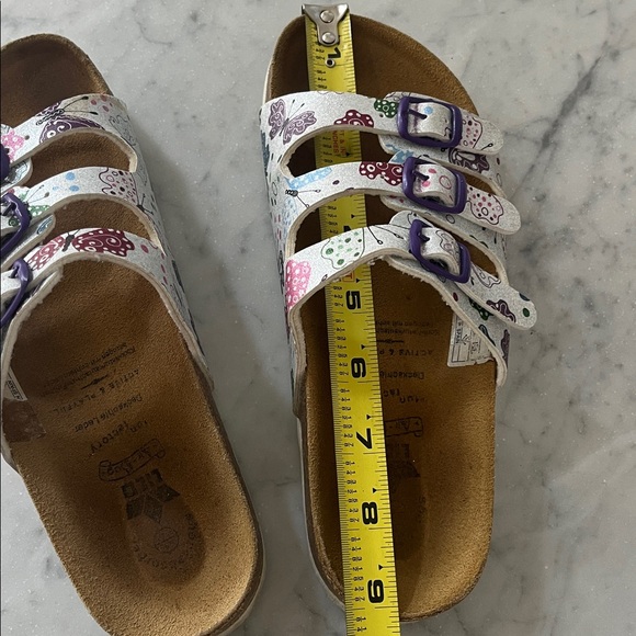 Kids Sandals with Purple Accents - Picture 7 of 9